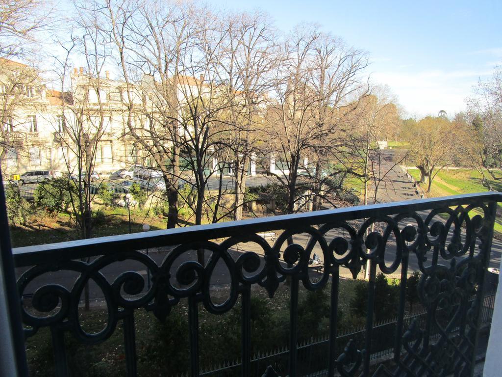 Hotel Des Poetes Avec Parking Sur Reservation 贝济耶 外观 照片