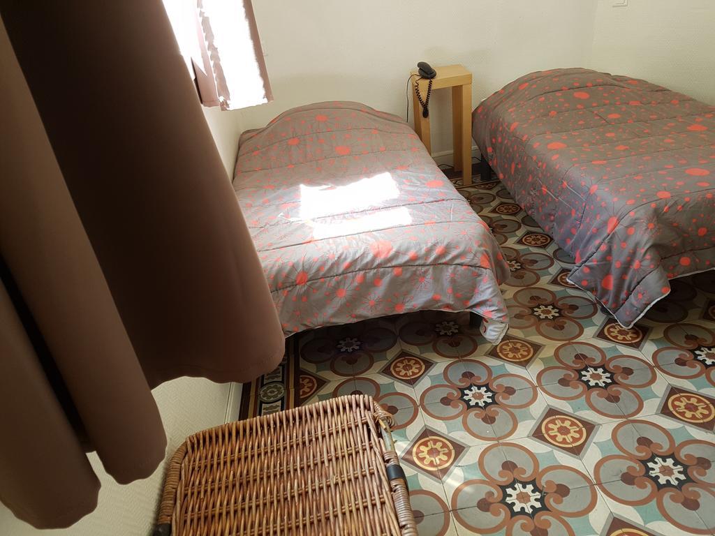 Hotel Des Poetes Avec Parking Sur Reservation 贝济耶 外观 照片